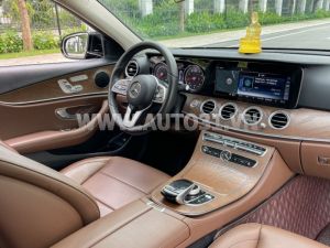 Xe Mercedes Benz E class E200 2020