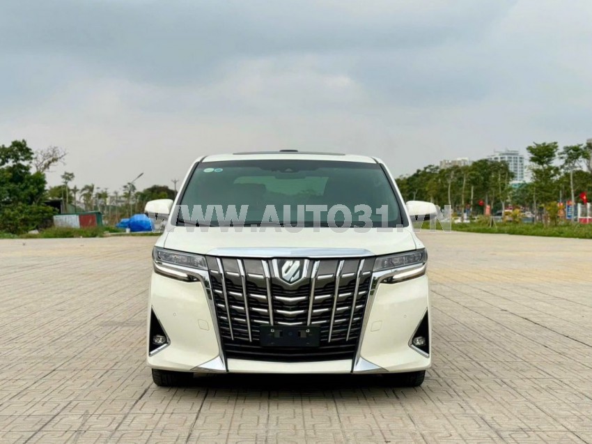 Toyota Alphard Luxury Executive Lounge 2021