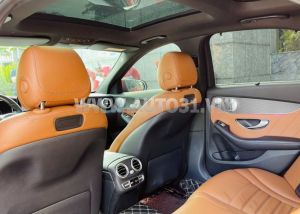 Xe Mercedes Benz C class C300 AMG 2020