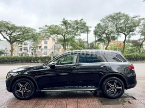 Xe Mercedes Benz GLC 300 4Matic 2022