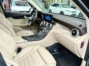 Xe Mercedes Benz GLC 300 4Matic 2022