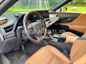 Xe Lexus ES 250 2022