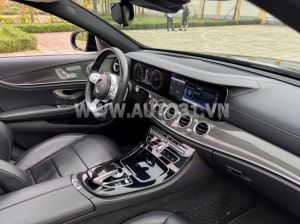 Xe Mercedes Benz E class E300 AMG 2019