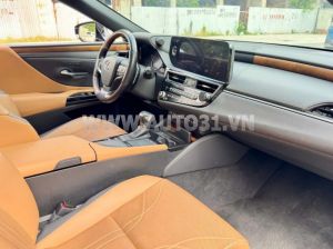 Xe Lexus ES 250 2022
