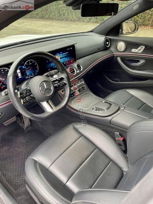 Xe Mercedes Benz E class E300 AMG 2022