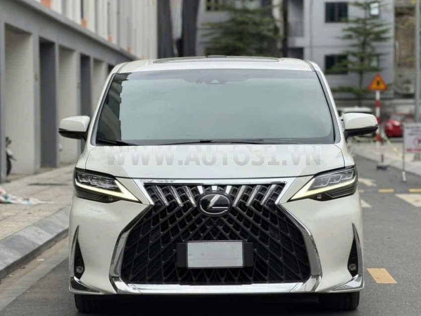 Lexus LM 350 2021