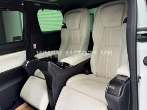 Xe Lexus LM 350 2021