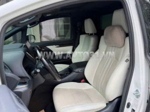 Xe Lexus LM 350 2021