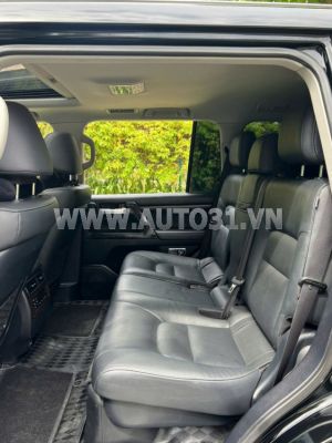 Xe Toyota Land Cruiser 4.6 V8 2019