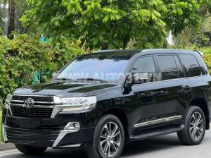 Xe Toyota Land Cruiser 4.6 V8 2019