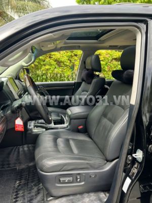 Xe Toyota Land Cruiser 4.6 V8 2019