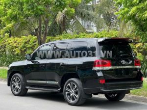 Xe Toyota Land Cruiser 4.6 V8 2019