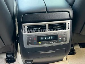 Xe Lexus LX 570 2013
