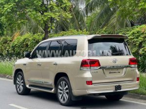 Xe Toyota Land Cruiser VX.R 5.7 V8 2016