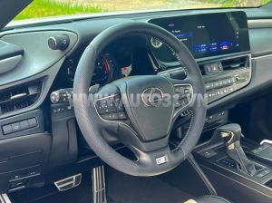 Xe Lexus ES 250 F Sport 2022