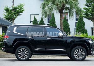 Xe Toyota Land Cruiser 3.5 V6 2024