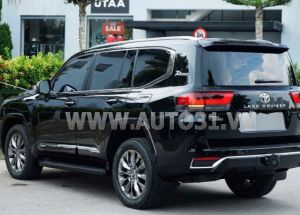 Xe Toyota Land Cruiser 3.5 V6 2024