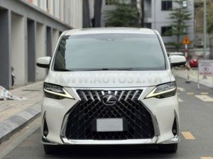Xe Lexus LM 350 2021