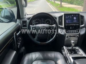 Xe Toyota Land Cruiser 4.6 V8 2019