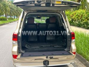 Xe Toyota Land Cruiser VX.R 5.7 V8 2016