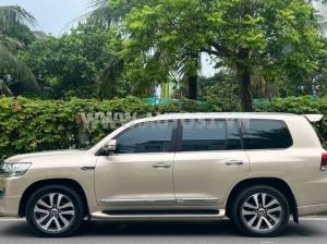 Xe Toyota Land Cruiser VX.R 5.7 V8 2016