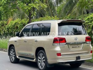 Xe Toyota Land Cruiser VX.R 5.7 V8 2016