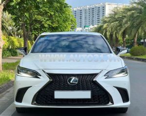 Xe Lexus ES 250 F Sport 2022