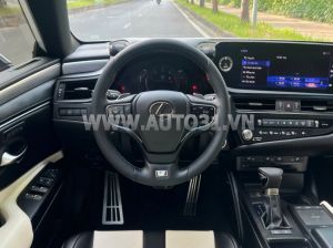 Xe Lexus ES 250 F Sport 2022