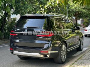 Xe BMW X7 xDrive40i 2023